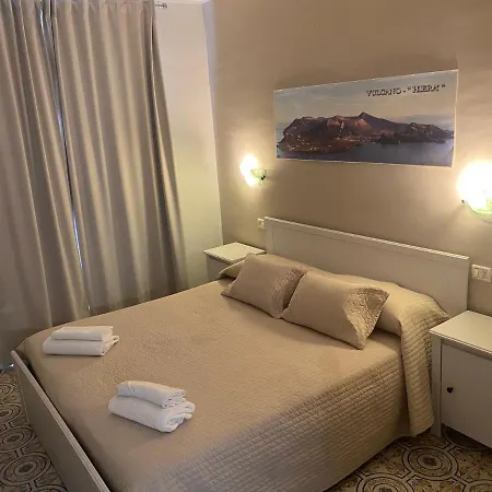 Bed & Breakfast Phenicusa