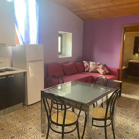 Bed & Breakfast Phenicusa 3*