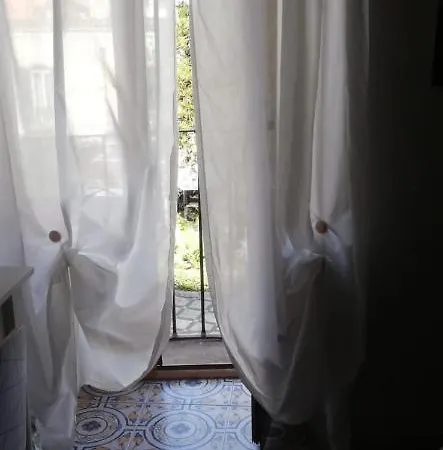 Bed & Breakfast Phenicusa 3*