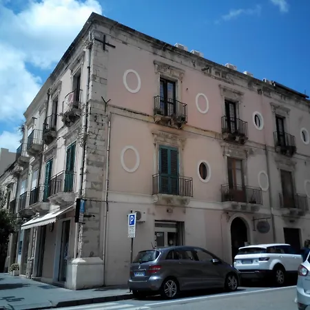 Bed & Breakfast Phenicusa 3*