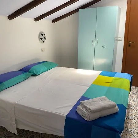Bed & Breakfast Phenicusa 3*