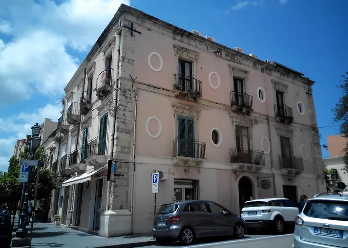 ベッド・アンド・ブレックファスト Phenicusa 3*